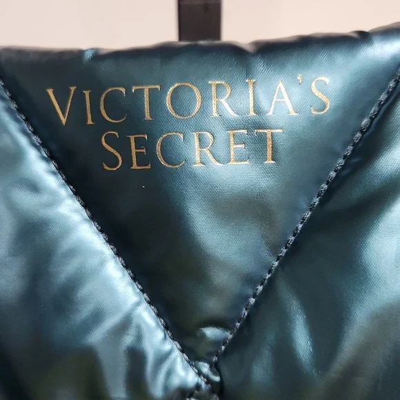 Victoria's Secret Quilted Blue Tote Bag - Picture 5 of 8